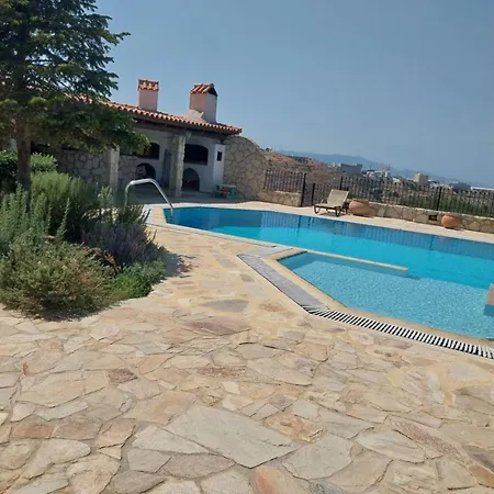 The Three Graces Villa Karteros